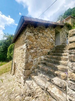 Maison en pierre - 127 m² - 6 pièces