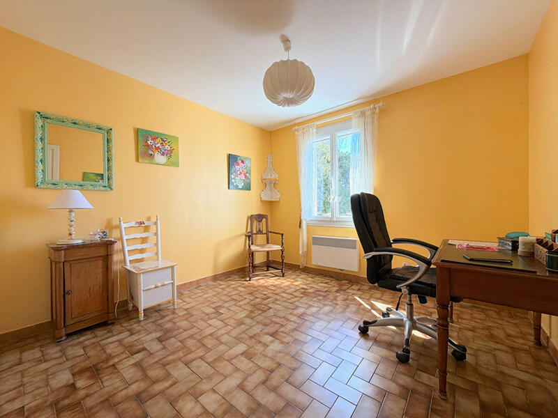 Maison - 171 m² - 6 pièces