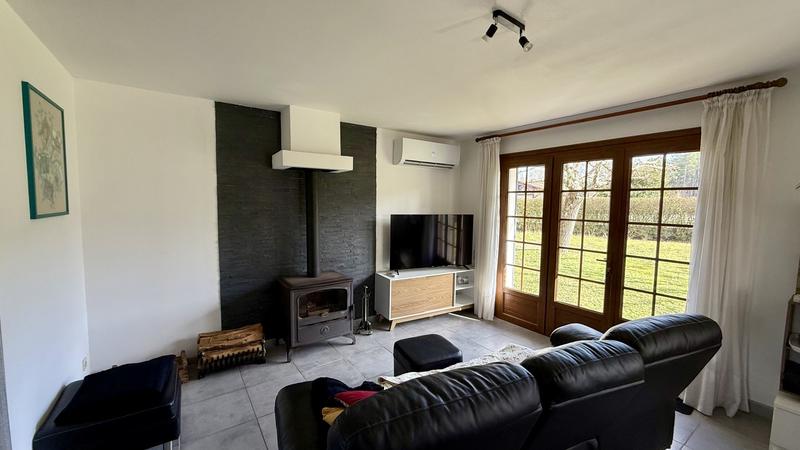 Maison - 88 m² - 5 pièces