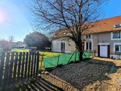 Maison - 150 m² - 8 pièces