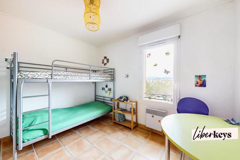 Maison - 91 m² - 4 pièces