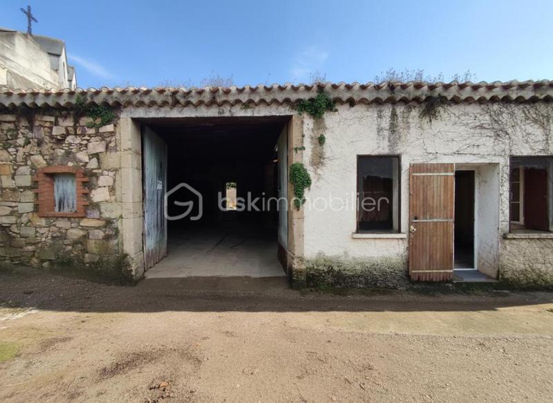 Maison - 150 m² - 1 pièce