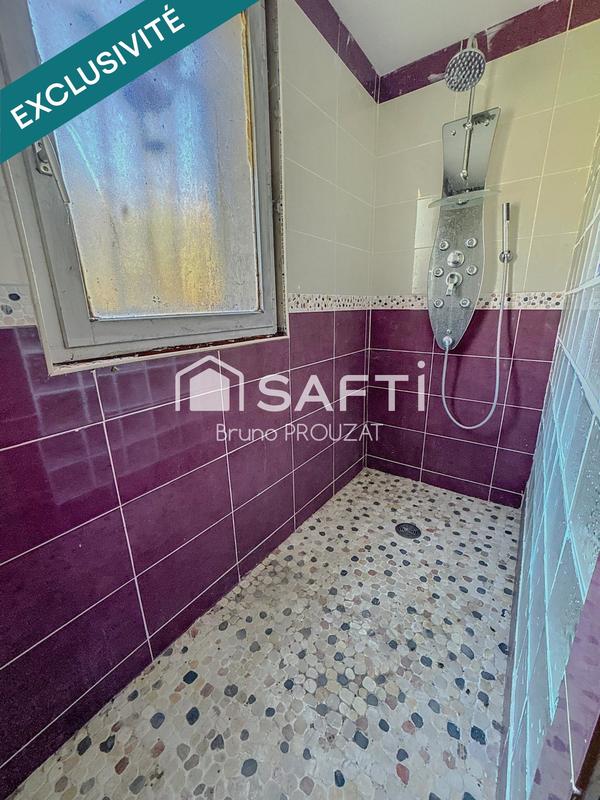 Maison - 222 m² - 8 pièces