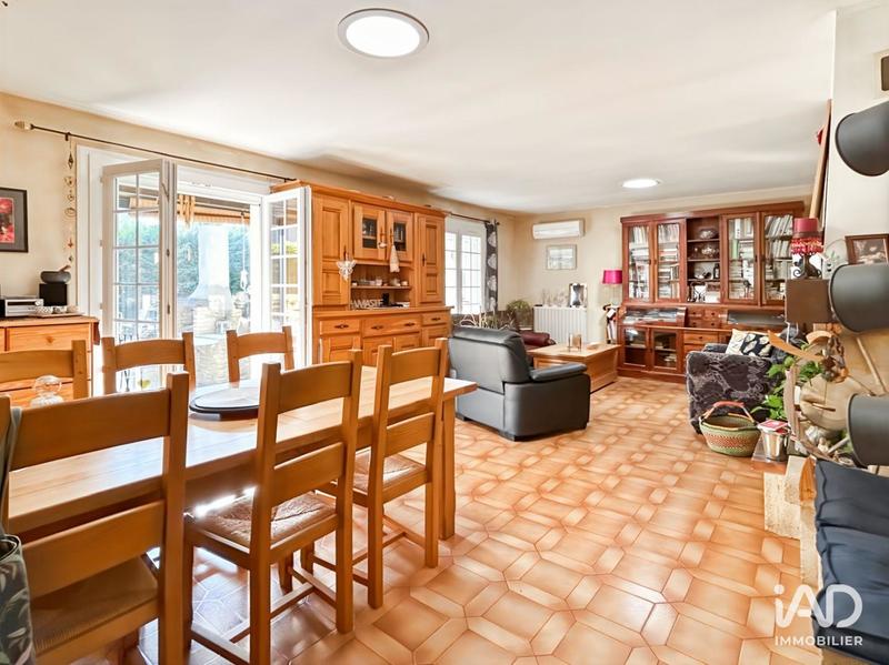 Maison - 163 m² - 7 pièces