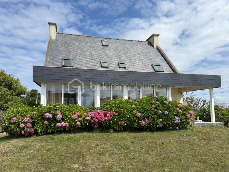 Maison - 143 m² - 6 pièces