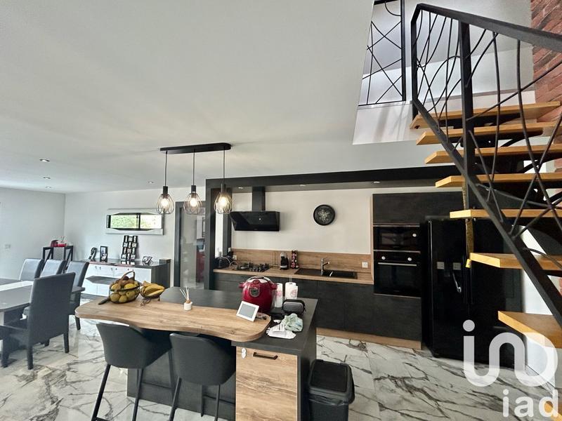 Maison - 175 m² - 5 pièces