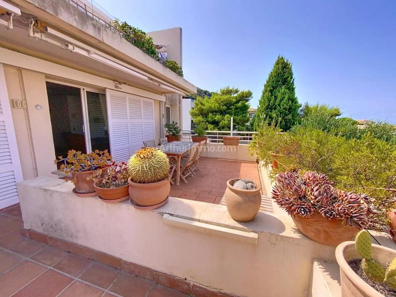 Appartement - 128 m² - 6 pièces