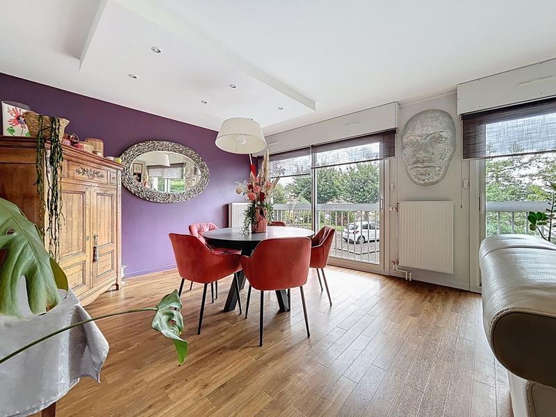 Appartement - 120 m² - 4 pièces