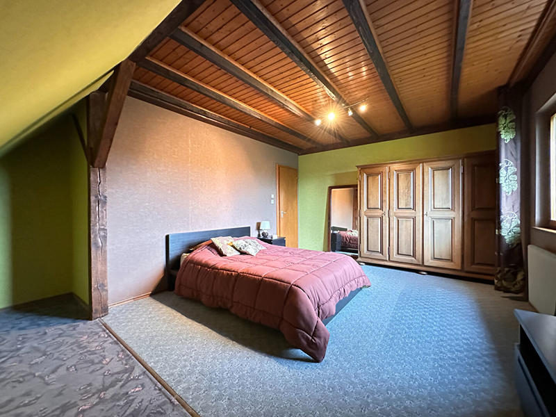 Maison - 200 m² - 7 pièces