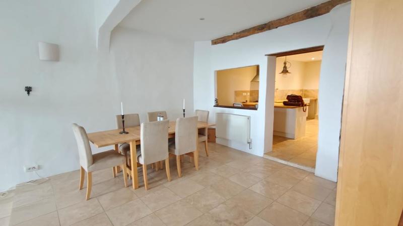 Maison - 205 m² - 5 pièces