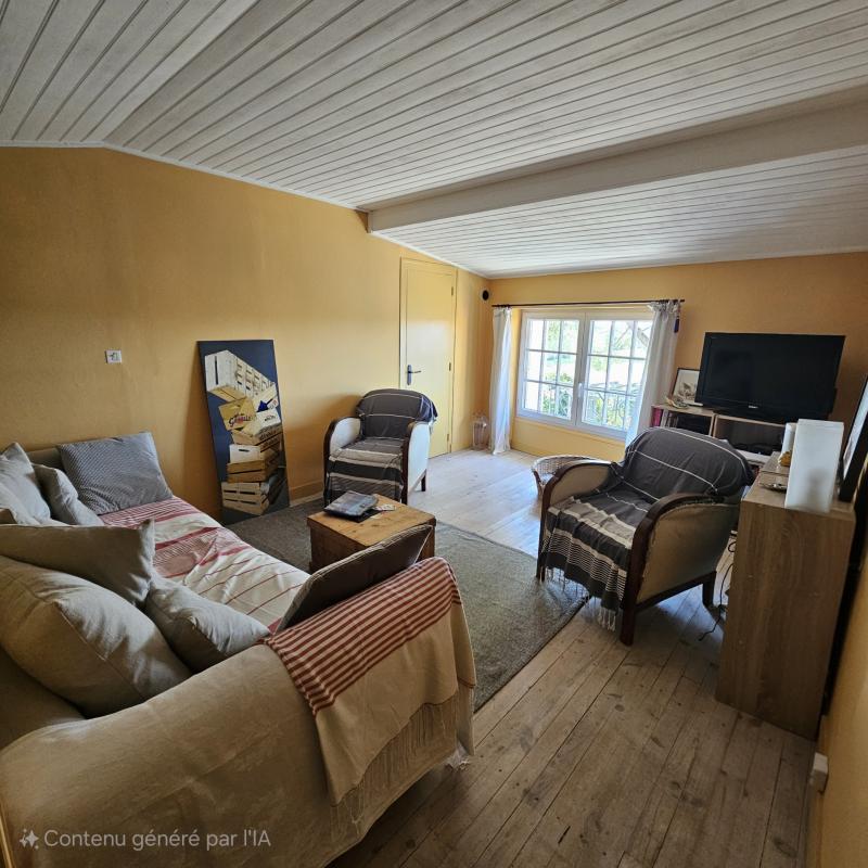 Maison - 92 m² - 5 pièces