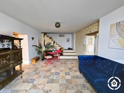 Maison ancienne - 498 m² - 11 pièces