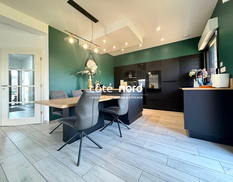 Maison - 159 m² - 5 pièces