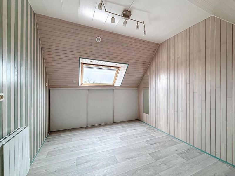 Maison - 111 m² - 6 pièces