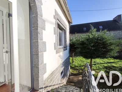Maison - 99 m² - 5 pièces