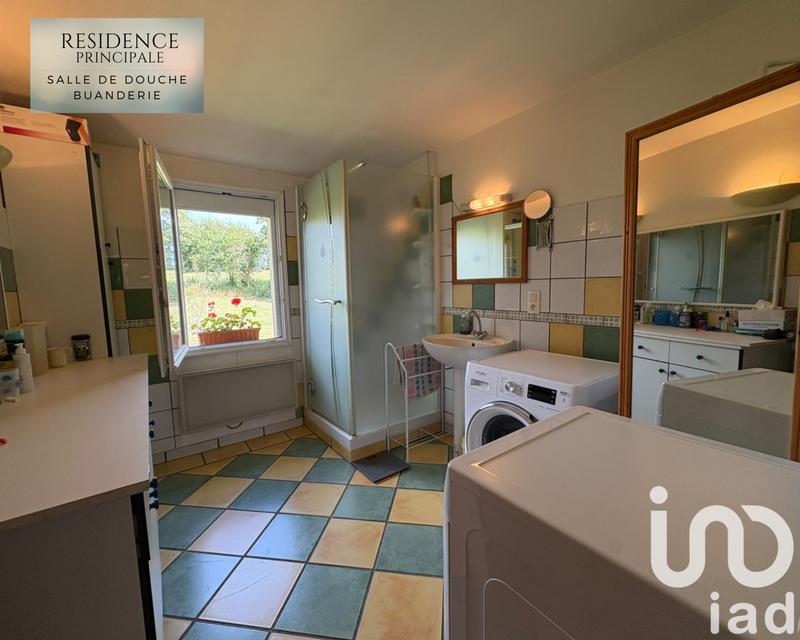 Maison - 218 m² - 10 pièces