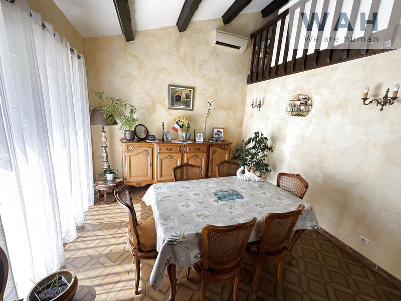 Villa - 145 m² - 6 pièces