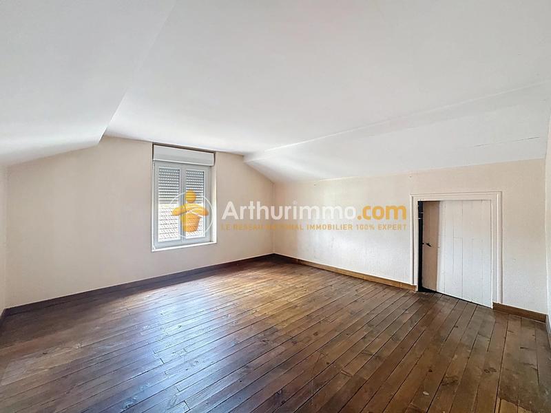 Maison - 187 m² - 7 pièces