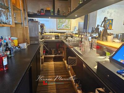 Fonds de commerce - 400 m²