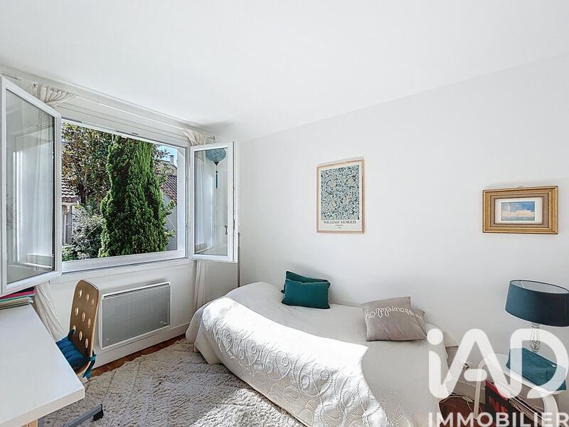 Maison - 121 m² - 6 pièces