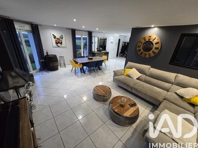 Maison - 150 m² - 6 pièces