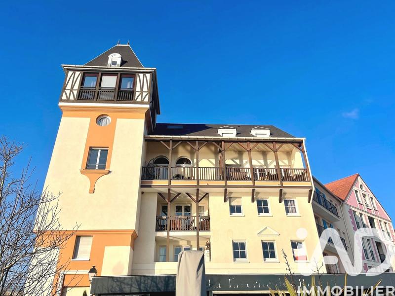 Appartement - 162 m² - 6 pièces