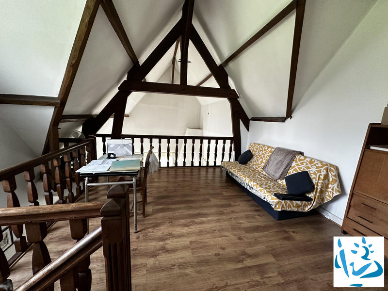 Maison - 200 m² - 6 pièces