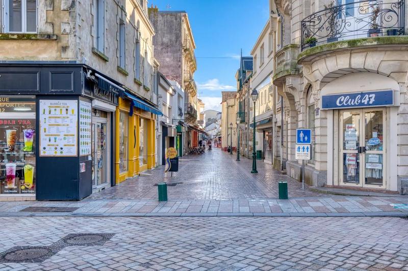 Appartement - 132 m² - 6 pièces