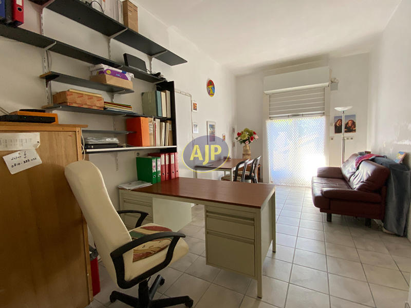 Villa - 250 m² - 11 pièces