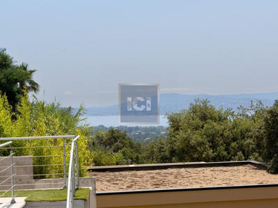 Villa - 220 m² - 6 pièces