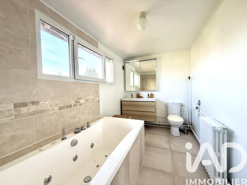 Maison - 103 m² - 5 pièces