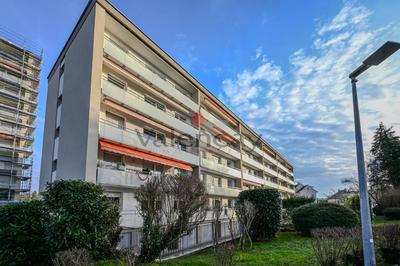 Appartement - 76 m² - 4 pièces