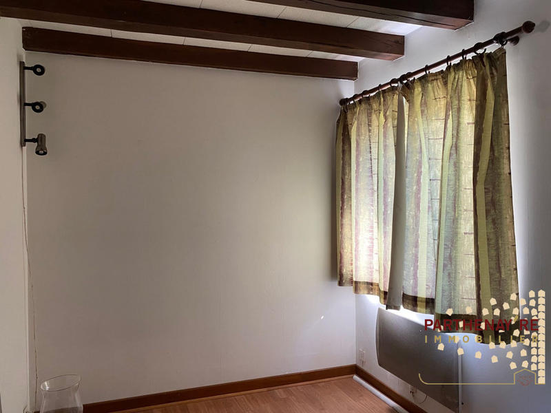 Maison - 205 m² - 5 pièces