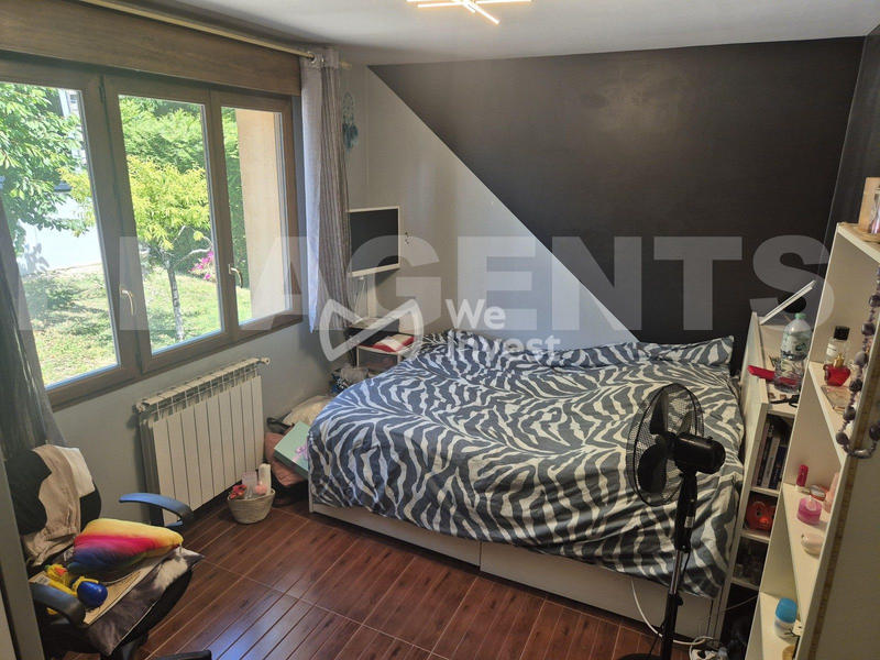 Maison - 162 m² - 7 pièces