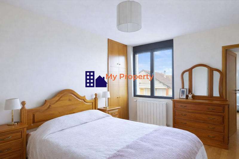 Maison - 137 m² - 7 pièces