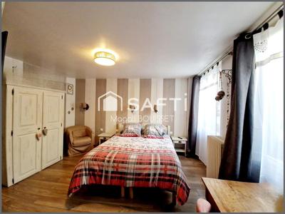 Local commercial - 363 m² - 9 pièces