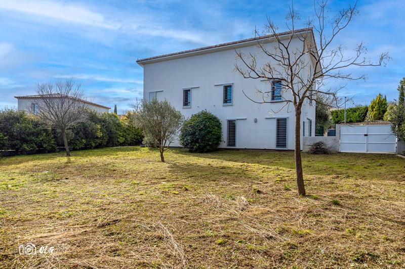 Maison - 136 m² - 5 pièces
