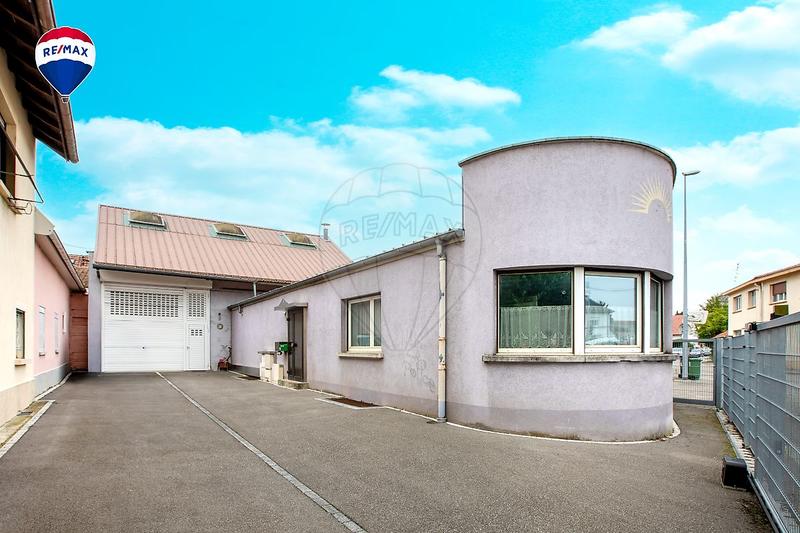 Immeuble - 225 m² - 8 pièces