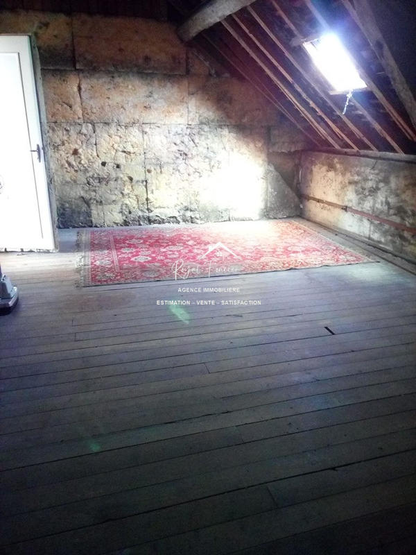 Maison - 272 m² - 6 pièces