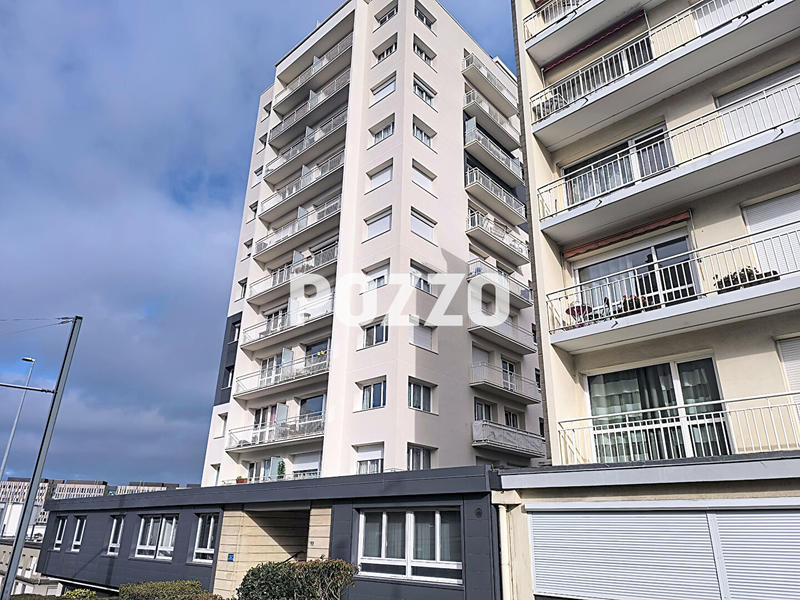 Appartement - 83 m² - 4 pièces