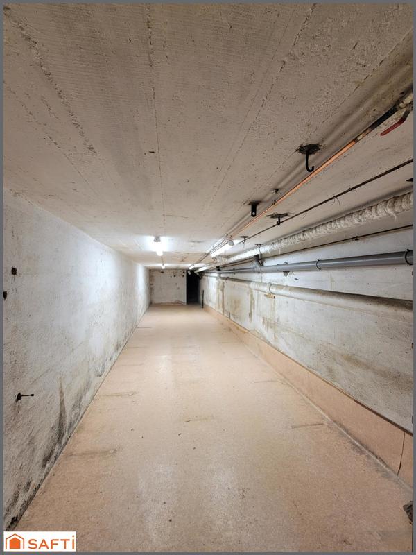 Local commercial - 363 m² - 12 pièces