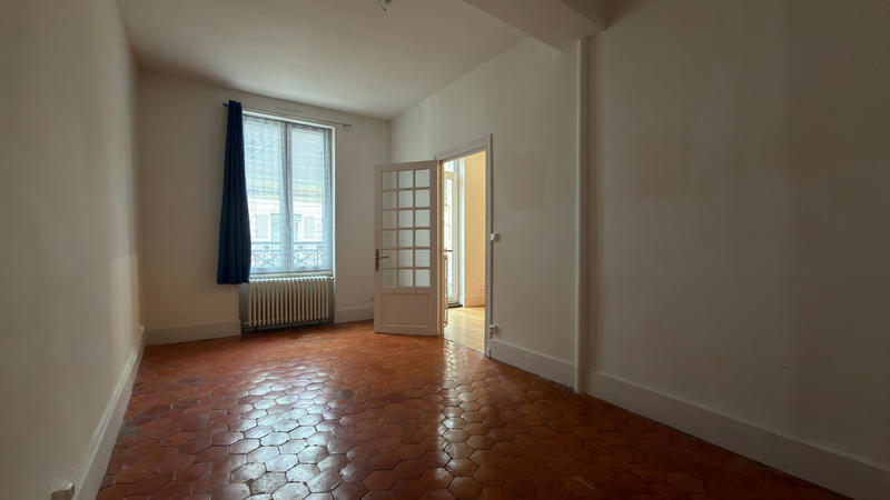 Appartement - 82 m² - 3 pièces