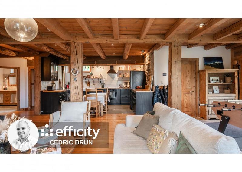 Maison - 280 m² - 7 pièces