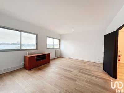 Bureau - 235 m²