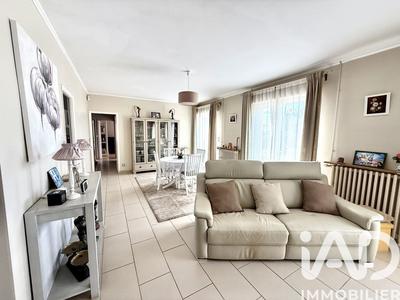 Maison - 160 m² - 8 pièces