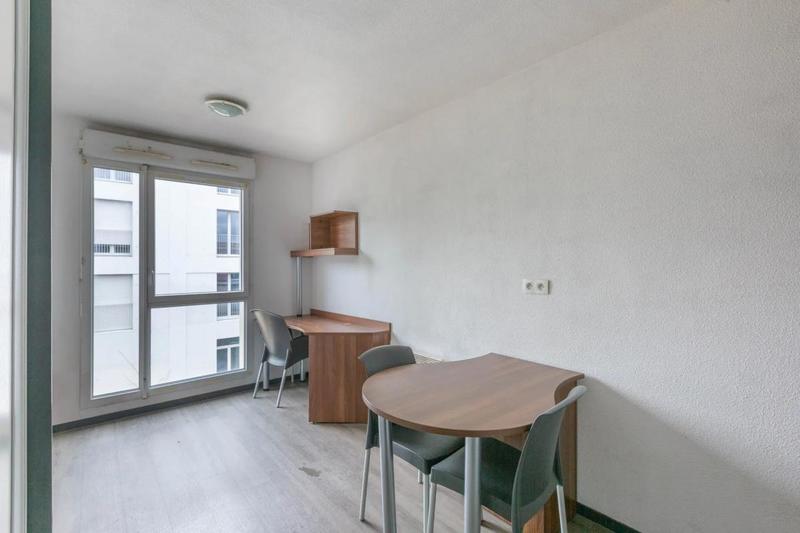 Studio - 18 m² - 1 pièce