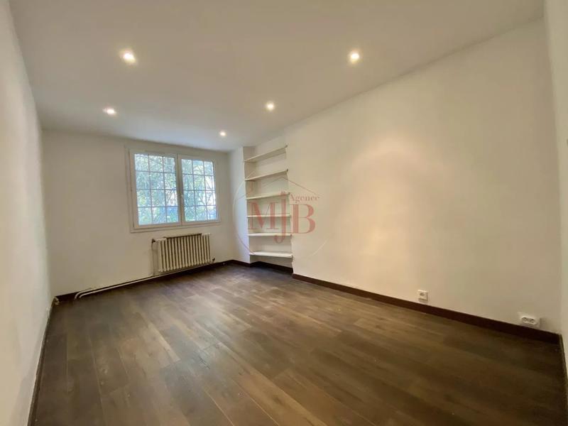 Villa - 150 m² - 6 pièces