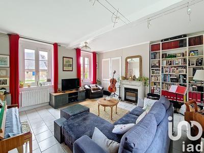 Maison - 197 m² - 9 pièces