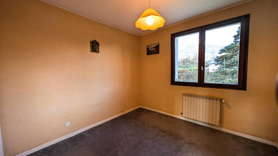 Maison - 202 m² - 6 pièces