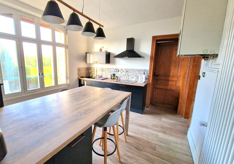 Maison - 120 m² - 5 pièces